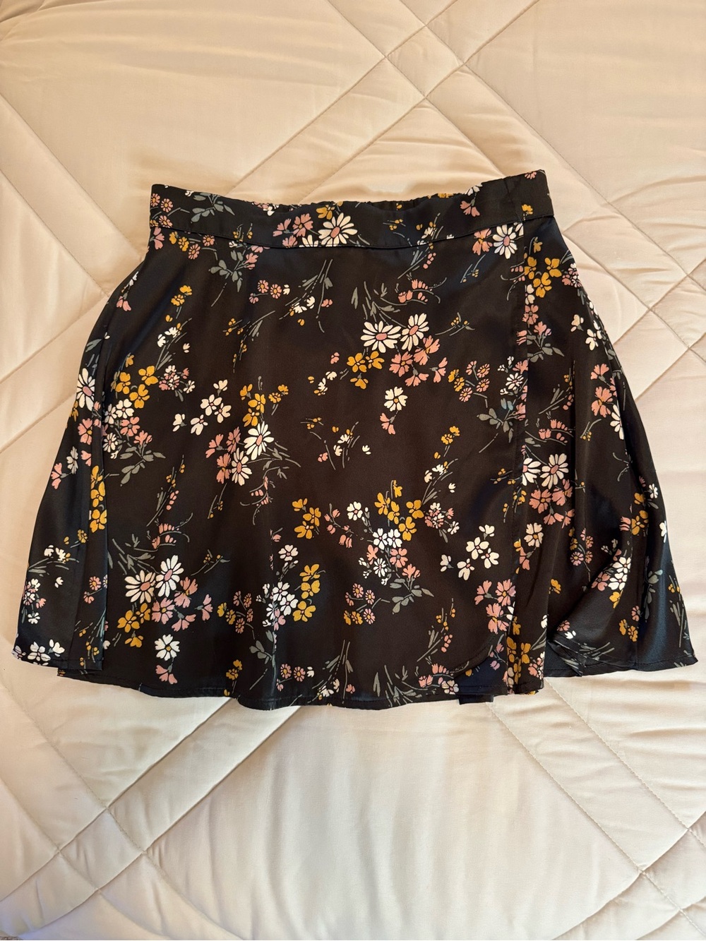 abercrombie kids Black Floral Skater Skort with Pink & Yellow Blooms 15-16
